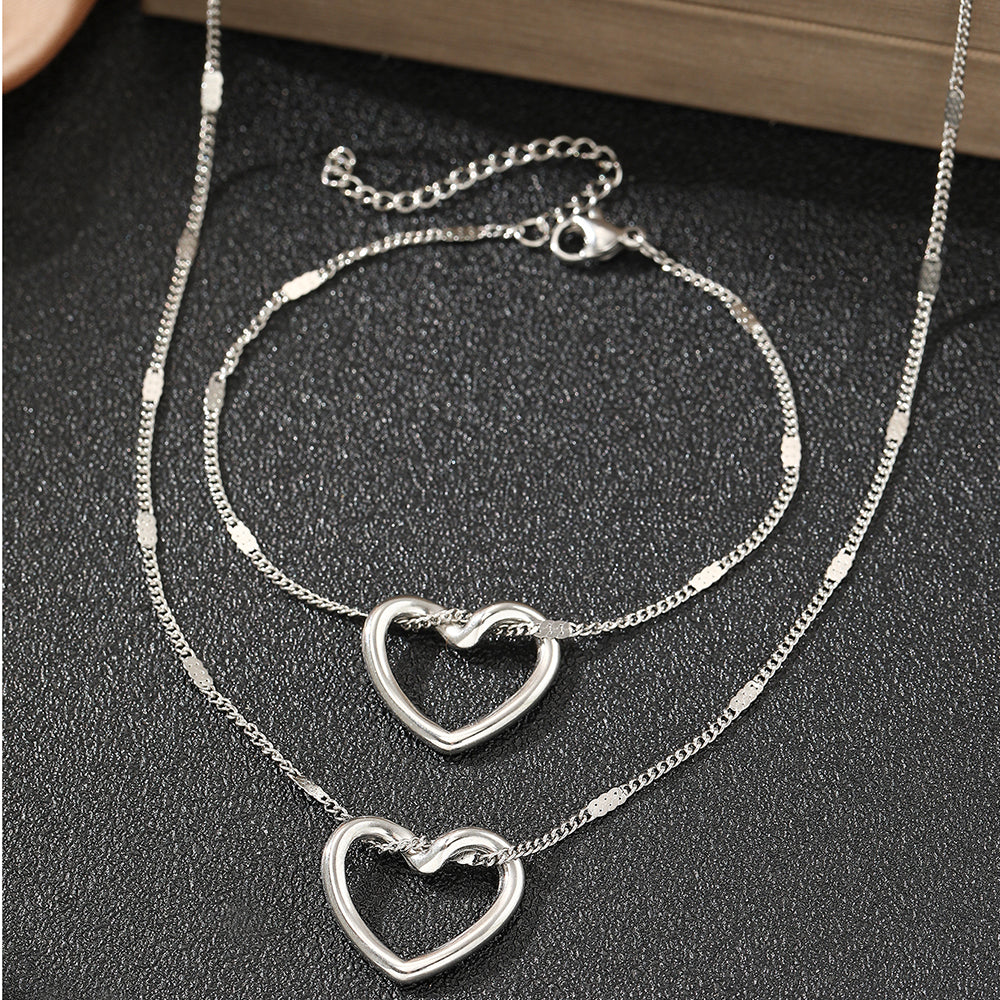 Amora Heart Necklace Set