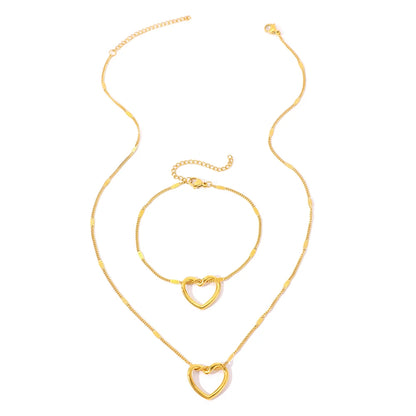 Amora Heart Necklace Set