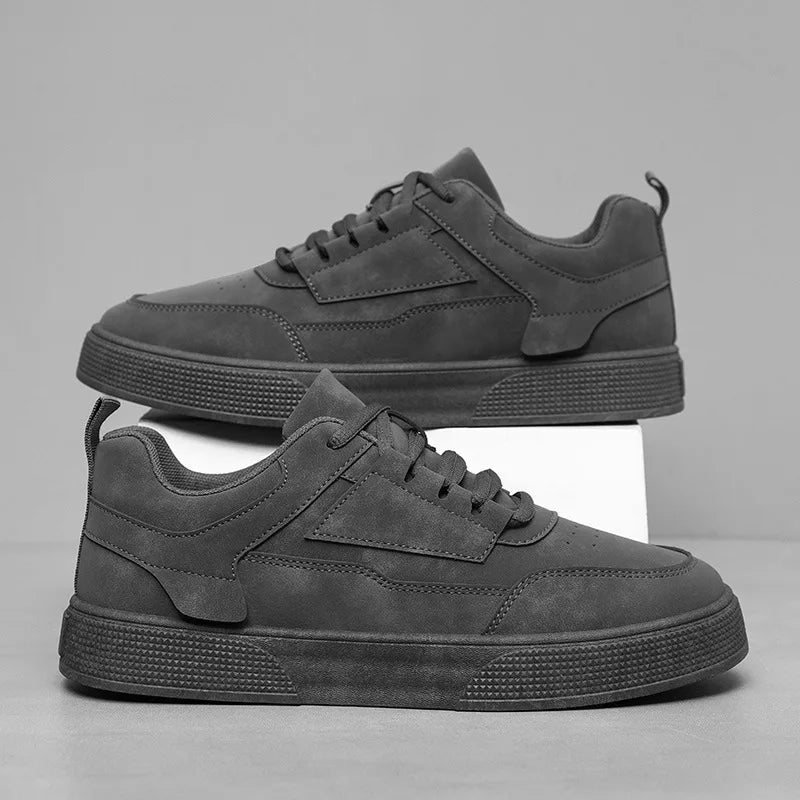 Maverick II Sneakers