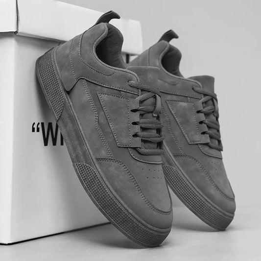 Maverick II Sneakers