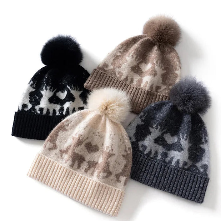ReindeerCharm Beanie